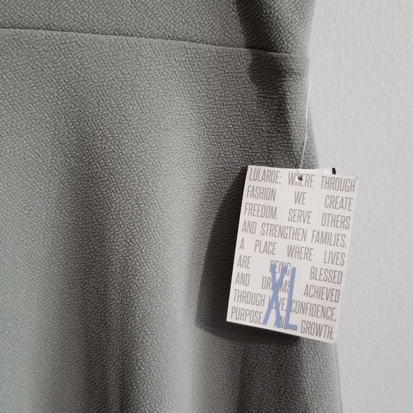 Lularoe Azure Skirt NWT - L - Picture 2 of 2